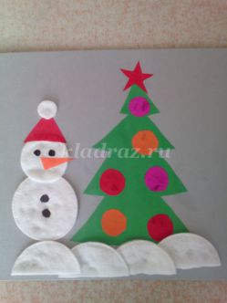 Аппликация из ватных дисков и цветной бумаги для детей 3-4 лет «Снеговичок» Мастер – класс с пошаговым фото